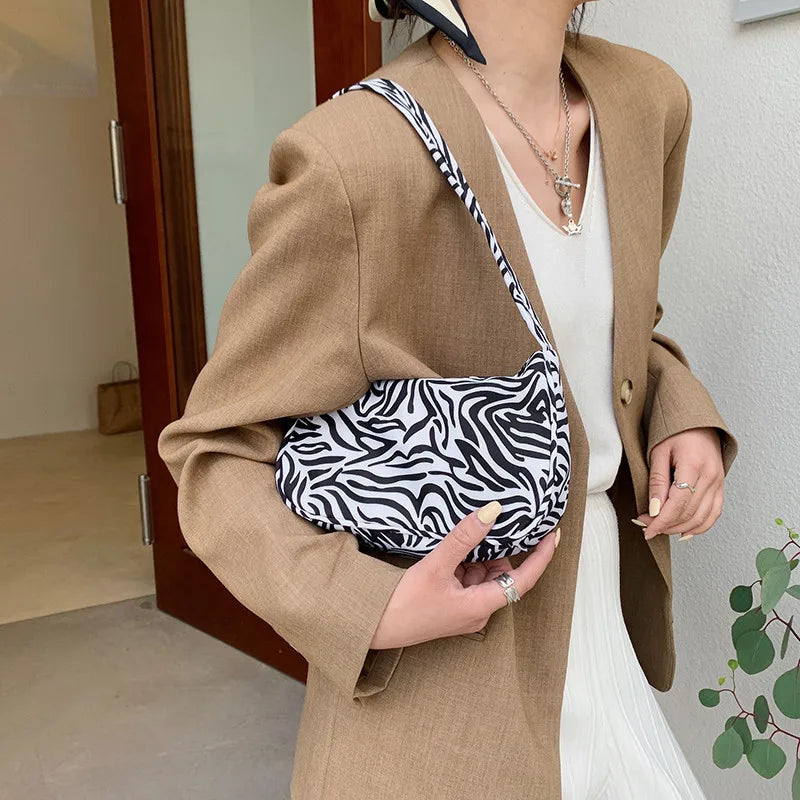 New Women Shoulder Bag Fashion Animal Pattern Print Bag Casual Nylon Butterfly Leopard Zebra Print Women Handbag Underarm Bags