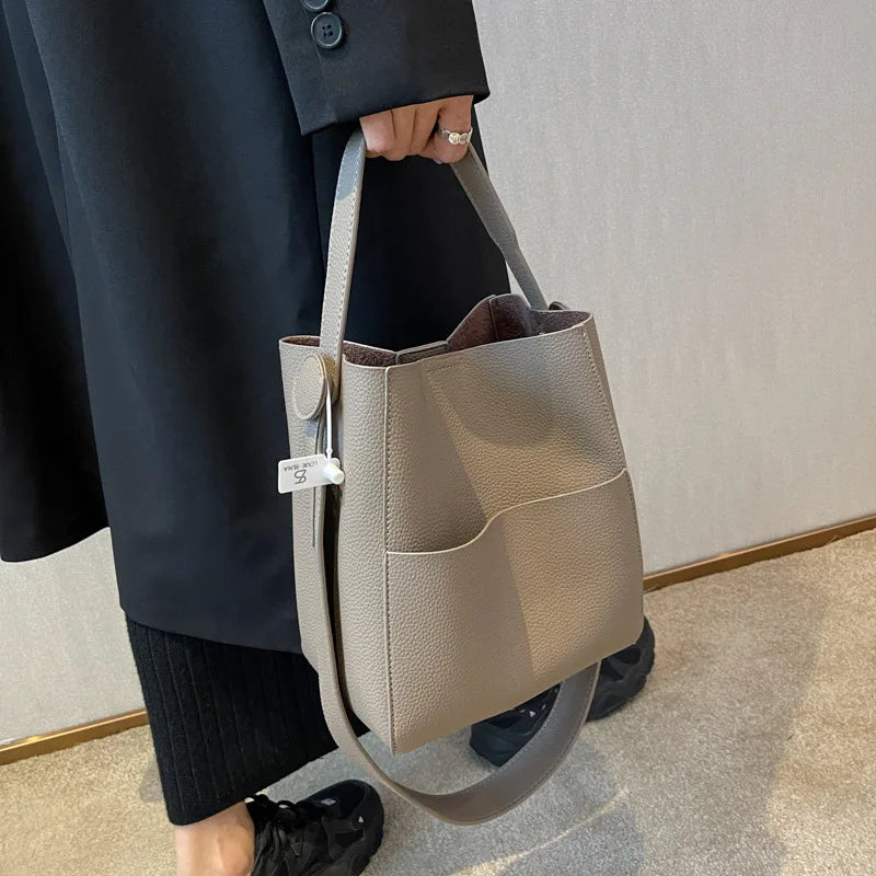 Bucket Shoulder Side Bags for Women 2023 Female Designers Trend Small Leather Crossbody Bag Handbags and Purses